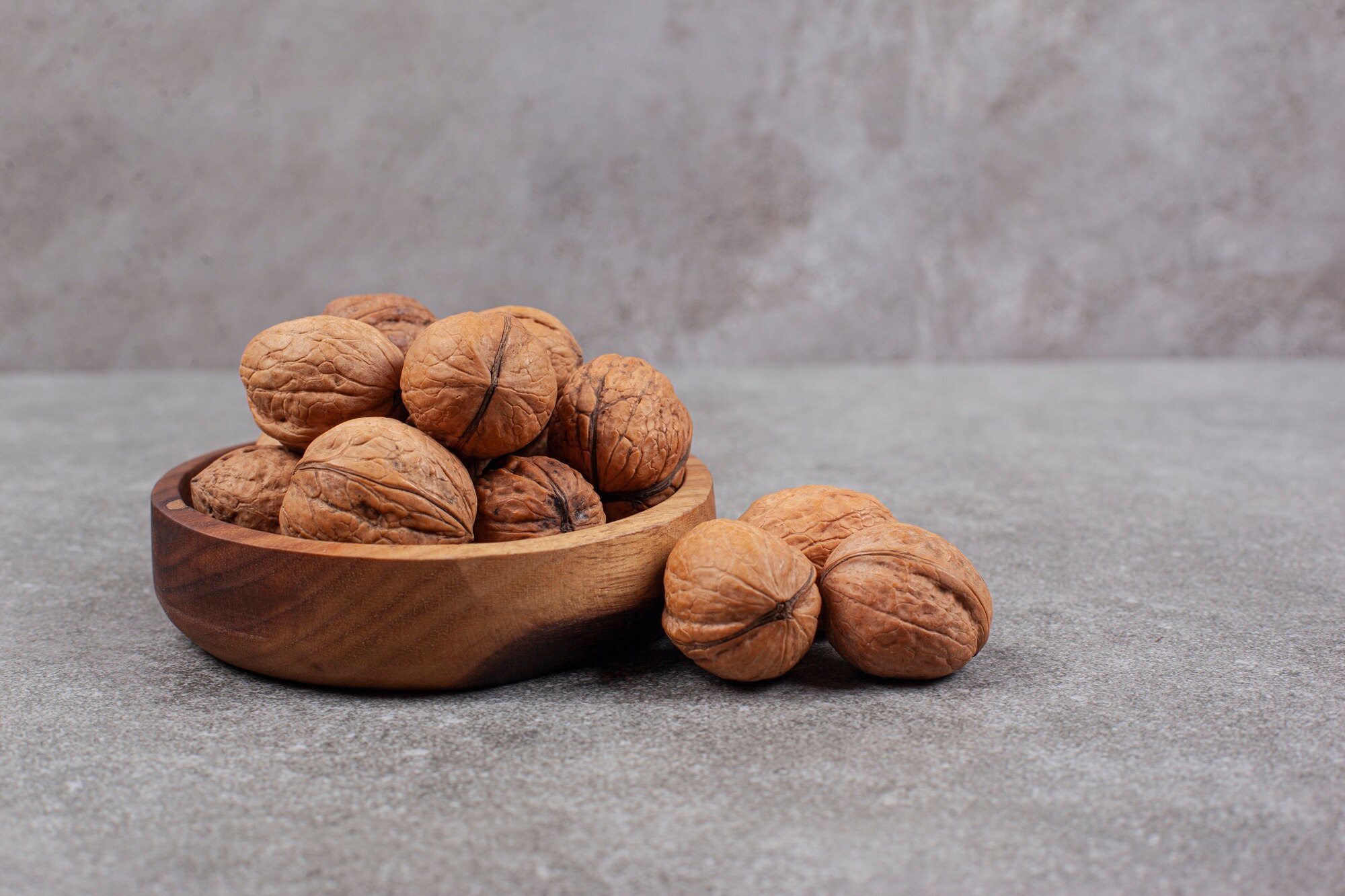 wooden-bowl-full-healthy-walnuts-hard-shells_114579-43917.jpg